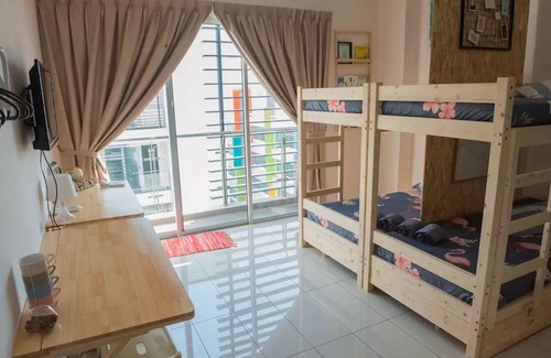 Tanjung Aru House | YO.OM @ Aeropod Ecohom Stay 13