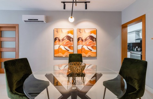 Helios del Oeste House | Yo yo home down town Bella Vista