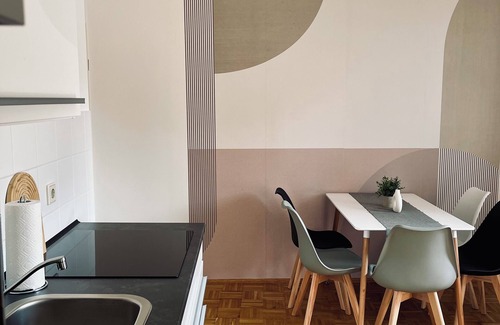 Pirna Apartment | Yogaloft: Fitness Equipment - Wasching Machine - Parking