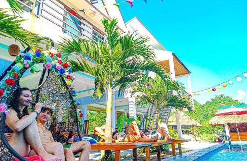 Phong Nha Bed & Breakfast | Yolo Pool Villas