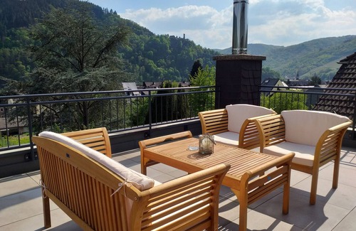 Traben-Trarbach Apartment | York Cottage - Heaven