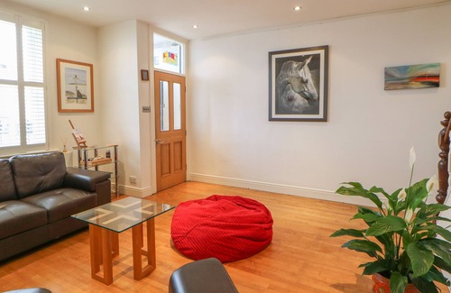 Hartlepool Cottage | YORK PLACE GALLERY, pet friendly, with open fire in Hartlepool