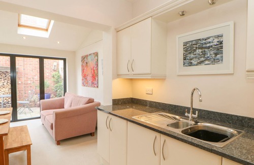 Hartlepool Cottage | YORK PLACE GALLERY, pet friendly, with open fire in Hartlepool