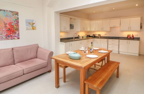 Hartlepool Cottage | YORK PLACE GALLERY, pet friendly, with open fire in Hartlepool