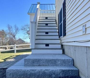 York Beach House | York Vacation Home Sleeps 14 Bring your family and Friends