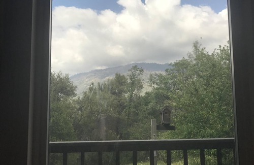 North Fork House | Yosemite Bass Lake Beautiful Lodge