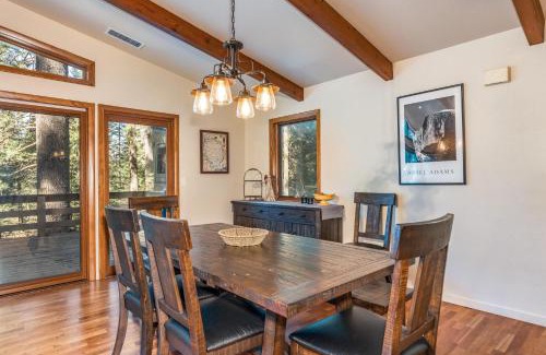Fish Camp House | Yosemite Rendezvous