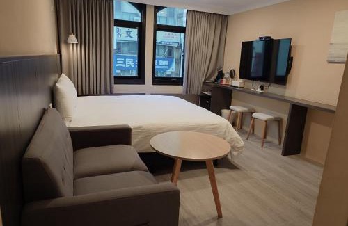 Tainan City Centre Hotel | Yoshi Hotel - Tainan Station Branch