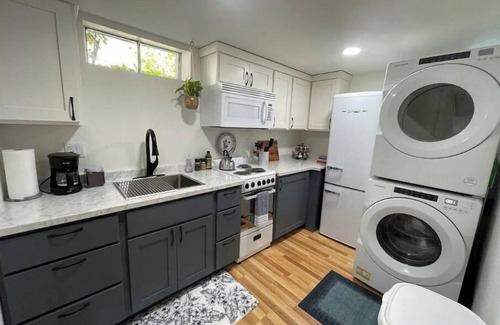 Caldwell House | Yote Den across from College of Idaho