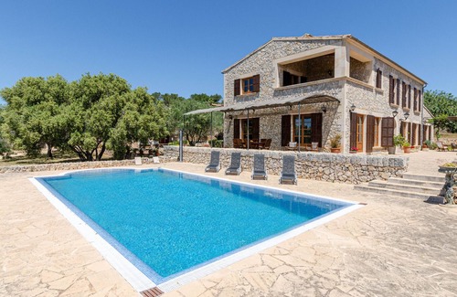 Sa Coma Villa | YourHouse Ca Na Ramona, spacious villa with private pool and barbecue near Cala Millor