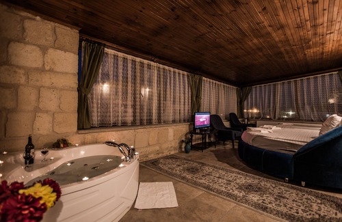 Ortahisar Hotel | Young Cave Hotel