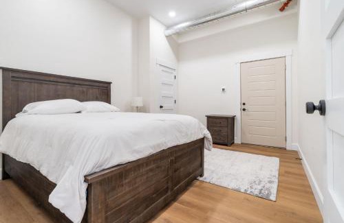Millersburg Apartment | Young Suite