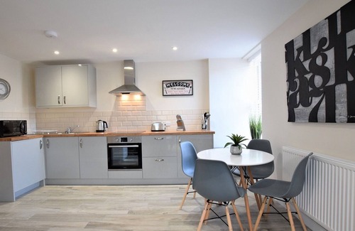 Brislington Villa | Your Apartment The Old Bank 3