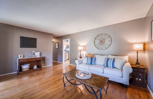 Guntersville House | Your Comfort By The Lake