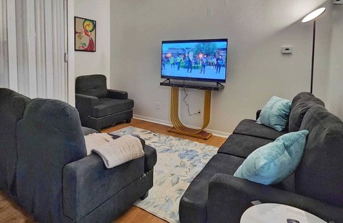 Memorial Square Apartment | Your contemporary home