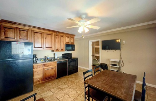 Ash Condo | Your conveniently located North Myrtle Beach bungalow awaits!