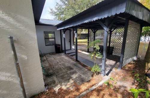 Conners Lake Front Estates Apartment | Your Cozy Private Guest Home Away From Home!n