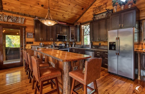 Wilmington Ski Chalet | Your DREAM ski chalet! Minutes to Whiteface!