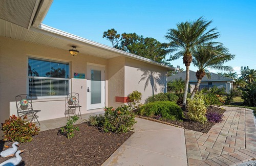 South Venice House | Your Dream Vacation With Private Pool Near Many Beaches