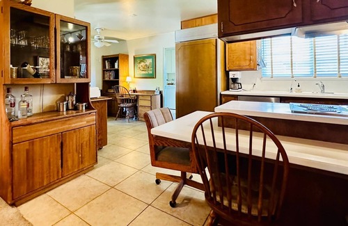 Modesto House | Your Garden Home Away From Home