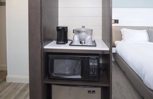 Navarre Beach House | Your Gateway to Gulf Front Luxury:4 Units Near Navarre Beach Inshore Charters