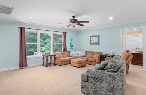 Cary House | Your Hidden Sanctuary 3