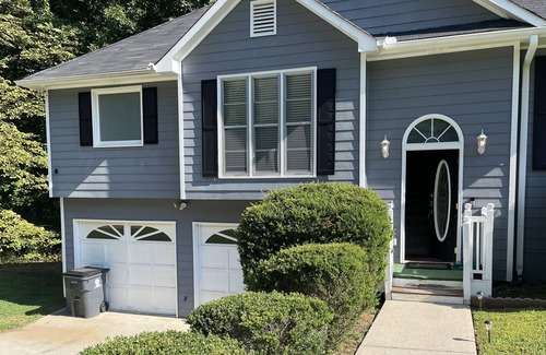 Powder Springs House | Your home away from home