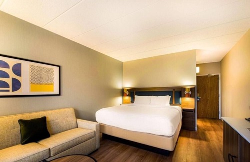 Eastwick Hotel | Your Home Away From Home! Close to Independence Hall, Pets are Welcome