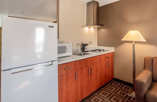 Tri-Cities House | Your Home Away From Home! Family-Friendly unit awaits! Near Columbia River!