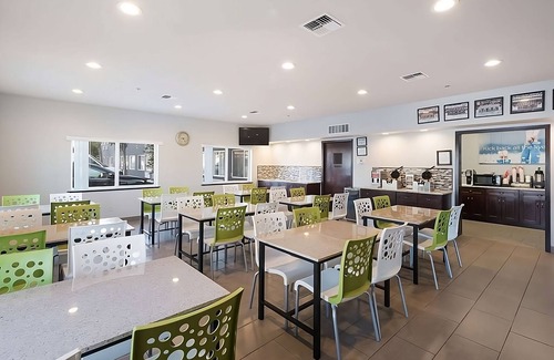 Tri-Cities House | Your Home Away From Home! Family-Friendly unit awaits! Near Columbia River!