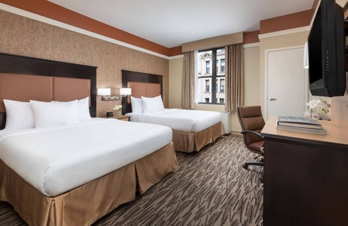 Koreatown Hotel | Your Home Away From Home! 2 Comfortable Units Near Flatiron Bldg., Pets Allowed!