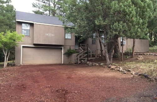 Williams House | Your home away from home.