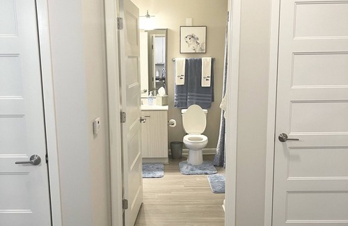 Cumberland Apartment | Your home away from home close to Battery where long term stays are welcome.