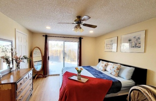 Northwest Reno House | Your Home Away From Home !