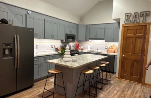 Friendship House | Your Home Away from Home in Friendship – 3 Bedrooms, Fireplace & More!