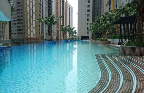 Tu Liem Apartment | YOUR Home/Singapore Style complex w Infinity pool