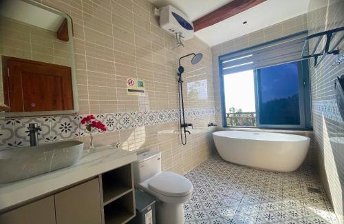 Ham Ninh Apartment | YOUR HOME - Sun by the sea at the East quite side