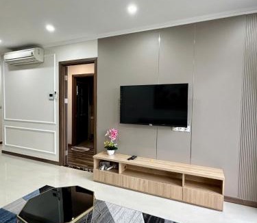 District 10 Apartment | Your home