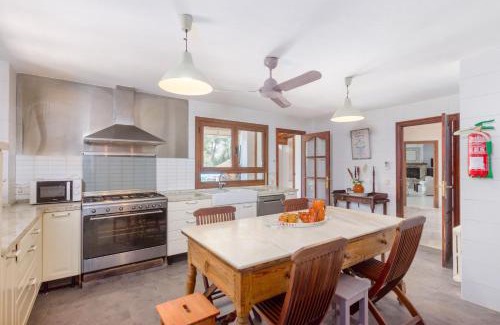 l'Aranjassa Villa | Your House Can Marques