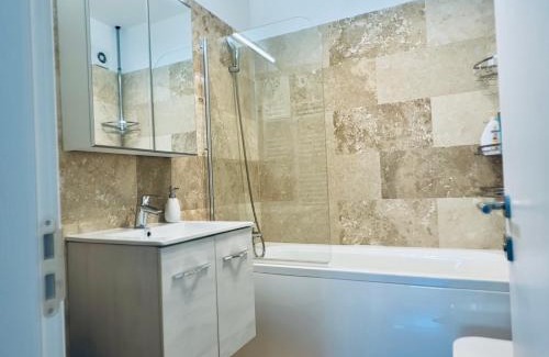 Bucharest City-Centre Apartment | Your Modern Home in the Armenian Quarter