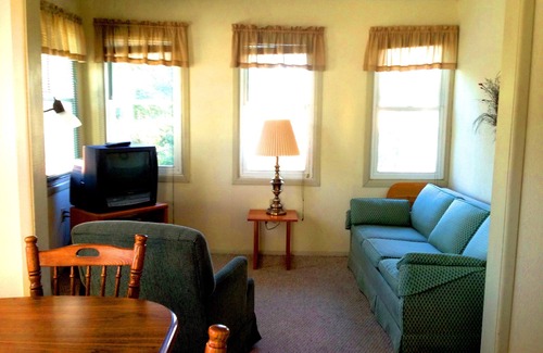 Gordon Cabin | Your Outdoor Recreation Heaven Awaits!