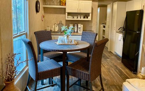 Austell House | Your Own Cozy Tiny Home