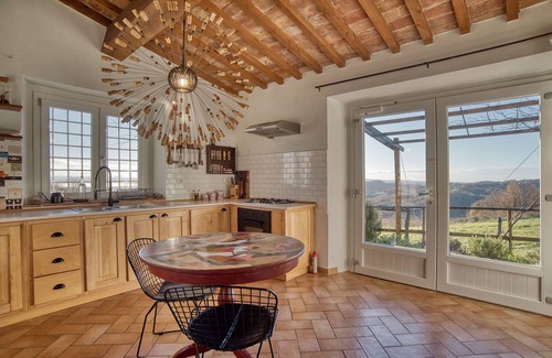 Castell'Azzara House | Your Own Private Tuscan Retreat with Stunning Views, Jacuzzi and Sauna