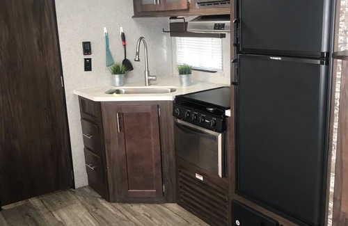 Tracy House | Your own Private Rv