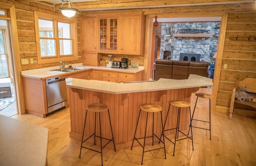 Rowleys Bay House | Your own sandy shore on the most pleasant bay in Door County!