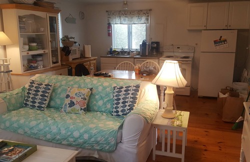 Madaket House | YOUR PERFECT SUMMER GETAWAY BY MADAKET BEACH !