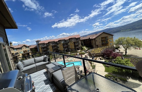 Westbank Apartment | Your personal oasis! 3 bedroom condo! Top floor!
