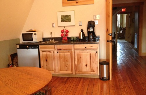 Lexington Apartment | Your Personal Retreat Space
