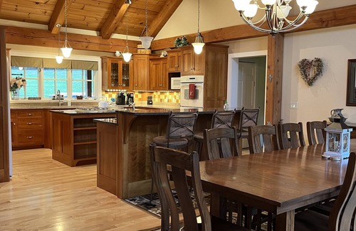 Blissfield House | Your Premier Holmes County Getaway!
