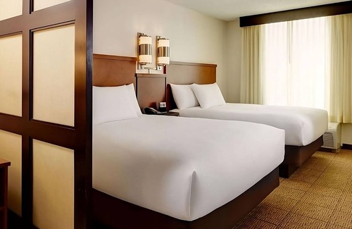 Gwinnett Place Hotel | Your Relaxing Getaway Awaits! 2 Amazing units to Enjoy, near McDaniel Farm Park